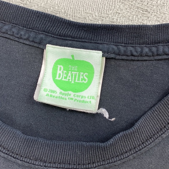 The Beatles Graphic Short Sleeve Band Tee - Picture 4 of 5